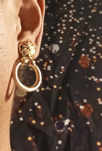 Load image into Gallery viewer, Small  Metal  doorknocker Hoop Clip On Earrings gold
