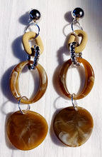 Load image into Gallery viewer, Handmade Chunky Acrylic Chain Earrings Clip On brown

