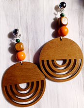 Load image into Gallery viewer, Handmade boho Wood Design Clip On Earrings
