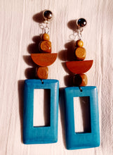 Load image into Gallery viewer, Handmade Boho Wood dangle Clip On Earrings
