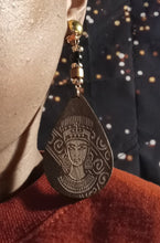Load image into Gallery viewer, Natural Wood Queen Nefertiti Statement Clip On Earrings
