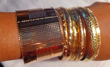 Load image into Gallery viewer, Chunky Gold metal Bangle Set of 10
