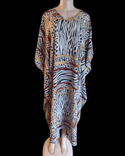 Load image into Gallery viewer, Animal Print Kaftan with Matching Earrings, Fits Up to 3XL
