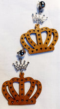 Load image into Gallery viewer, Handmade Natural Wood Queens Crown Clip On Earrings
