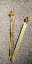 Load image into Gallery viewer, Handmade Glitter Acrylic Clip On Earrings Gold
