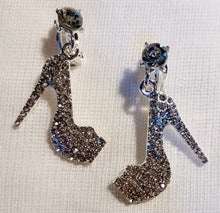 Load image into Gallery viewer, Small High Heel Statement Clip On Earrings silver
