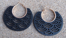 Load image into Gallery viewer, Wood and Metal Hoop Earrings Black
