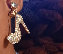 Load image into Gallery viewer, Small High Heel Statement Clip On Earrings silver
