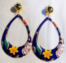 Load image into Gallery viewer, Boho style Metal Abstract Hoop Clip On Earrings purple
