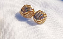 Load image into Gallery viewer, Vintage Gold Knot Clip On Earrings 1980s
