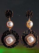 Load image into Gallery viewer, Abstract Acrylic and faux pearl  Earrings Clip on Style
