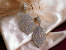 Load image into Gallery viewer, Blingy Runway gold Metal Rhinestone Clip On Earrings gold
