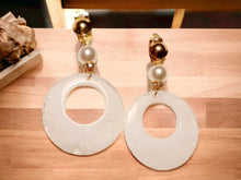 Load image into Gallery viewer, Chunky Handmade Acrylic Hoop Clip On Earrings white/clear
