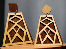 Load image into Gallery viewer, Geometric 2 layer wood dangle Earrings Clip on
