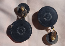 Load image into Gallery viewer, 1980s Vintage Abstract Acrylic Clip On Earrings
