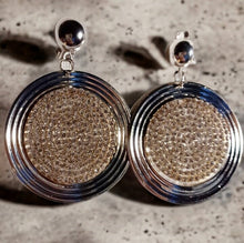 Load image into Gallery viewer, Hammered Metal and rhinestone Disc Clip On Earrings silver
