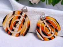 Load image into Gallery viewer, Acrylic Spiral Abstract Earrings pierced ears
