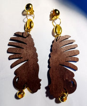 Load image into Gallery viewer, Clip On Afrocentric Mask Design Earrings
