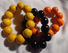 Load image into Gallery viewer, Vintage Chunky Wood bead Bracelet Set of 3
