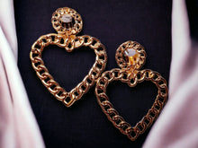 Load image into Gallery viewer, Gold Metal Chain Heart Clip On Earrings
