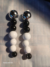 Load image into Gallery viewer, Abstract Handmade Acrylic Pop Art Clip On Earrings
