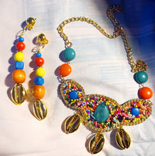 Load image into Gallery viewer, Festival boho Collar Bib Necklace and Clip on Earrings
