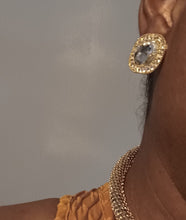Load image into Gallery viewer, Glam Snake collar necklace and clip on earrings set
