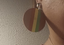 Load image into Gallery viewer, Boho striped Wood Design Clip On Earrings
