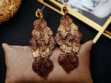 Load image into Gallery viewer, Gold Metal Fillagree Leaf Clip On Earrings gold
