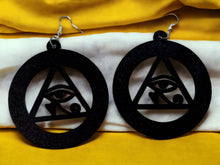 Load image into Gallery viewer, Egyptian eye of Horus Earrings pierced ears
