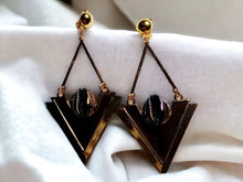Load image into Gallery viewer, Handmade Hammered Gold Metal and cowrie shell Clip On Earrings black
