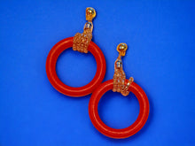 Load image into Gallery viewer, Chunky Wood Hoop Clip On Earrings

