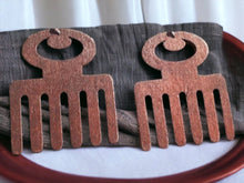 Load image into Gallery viewer, Afrocentric Adinkra Afro Pick Wooden Earrings brown
