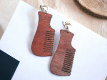 Load image into Gallery viewer, Afrocentric Wooden Afro Clip On Comb Earrings
