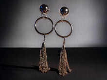 Load image into Gallery viewer, Handmade Chunky Metal Chain Dangle Clip On Earrings
