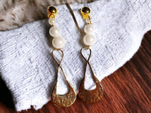 Load image into Gallery viewer, Handmade Faux Pearl abstract Hoop Clip On Earrings
