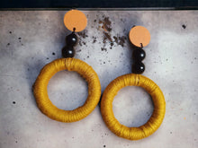 Load image into Gallery viewer, Handmade Yarn and wood Hoop Clip on Earrings
