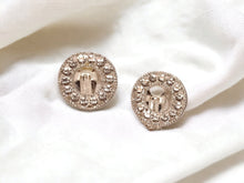 Load image into Gallery viewer, Rhinestone Circle  Stud Clip On Earrings

