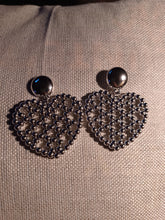 Load image into Gallery viewer, Acrylic beaded Heart  Clip On Earrings Silver
