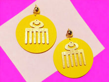 Load image into Gallery viewer, Large Wooden Adinkra Symbol Clip On Earrings
