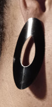 Load image into Gallery viewer, Minimalist crinkle Metal Earrings (pierced ears)
