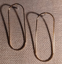 Load image into Gallery viewer, Minimalist Metal hoop Earrings (pierced ears)
