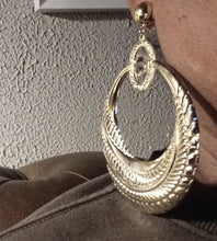 Load image into Gallery viewer, Clip On Large Bamboo Hoop Earrings gold

