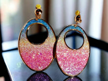 Load image into Gallery viewer, Large glitter Hoop Clip On Earrings Gold
