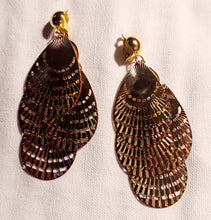 Load image into Gallery viewer, Large handmade crinkle Metal  Clip On Earrings gold
