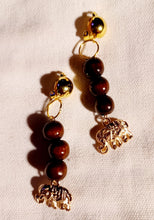 Load image into Gallery viewer, Handmade Lucky elephant bead dangle Clip on Earrings
