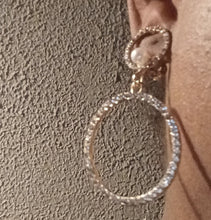 Load image into Gallery viewer, Rhinestone Hoop Clip On Earrings gold
