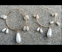 Load image into Gallery viewer, Faux pearl charm hoop earrings (pierced ears)
