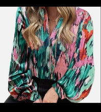Load image into Gallery viewer, Ladies Graffiti floral print Satin Blouse XL new
