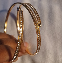 Load image into Gallery viewer, Rhinestone Gold Bangle Set of 6, Open Sizing
